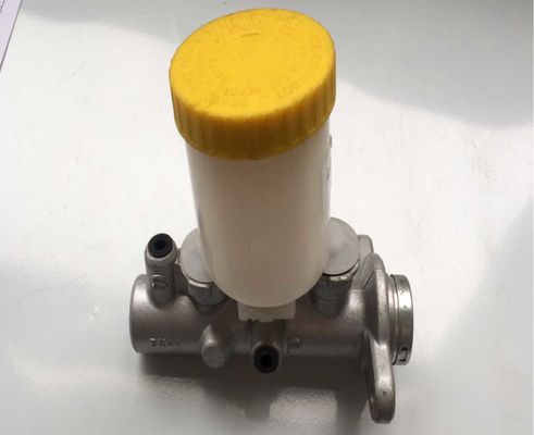 OEM 46010-25g00 シリンダー ASSY OEM # 46010-25G00 ブレーキマスターシリンダー 46010-25G00 ピックアップ用 (D21) 2.4 2.5 2.7 4WD ブレーキマスターシリンダーポンプ 46010-25G00 ニッサン・ナバラ・ピックアップ 1986-2008