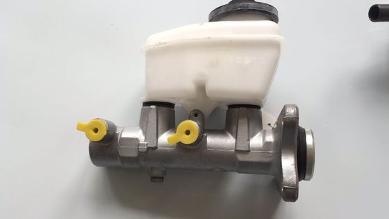 47201-60540 47201-60570 FITS TOYOTA 47201-60540 ブレーキマスターシリンダーサブアセンブリ 1FZFE FZJ80L-GNPEKA 1992-1995