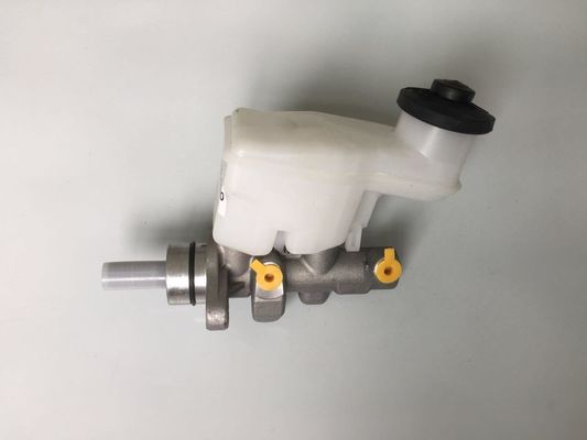 47201-0D060 1PCS OEM 47201-0D060 472010D060 ブレーキマスターシリンダー AXP42と互換性 ブレーキマスターシリンダー 交換# 47201-0D060 FITS TOYOTA 47201-0E060 ブレーキマスターシリンダーサブ組 2008-2020