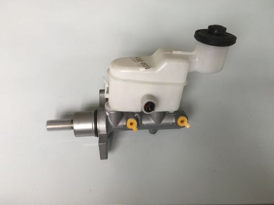 47201-09210 47201-09240 FITS TOYOTA 47201-09210 シリンダー・サブ・アッシー,ブレーキマスター 47201-09210 ブレーキマスター・シリンダー FITS TOYOTA ヒルックス・ヴィゴ 南アフリカ KUN25