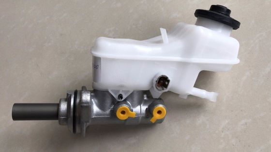 47201-12B20 47201-09680 47201-09331 FITS TOYOTA 47201-12B20 2ZRFE ブレーキマスターシリンダーサブアセンブリ