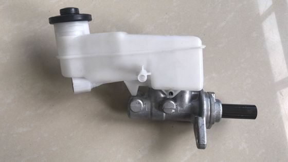 トヨタ 47201-0K410 FITS トヨタ 47201-0K410 シリンダーサブアセンブリ ブレーキマスターシリンダー FITS トヨタ ヒルックス 47201-0K410