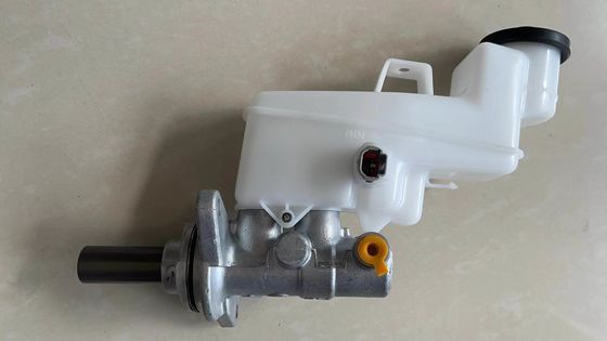 47201-06451 47201-06452 47201-06453 FITS TOYOTA 47201-06453 4720106453 シリンダーサブアッシー,ブレーキ オートパーツ ブレーキマスターシリンダー FITS TOYOTA ACV51 ASV50 47201-06452 47201-06451 47201-33630