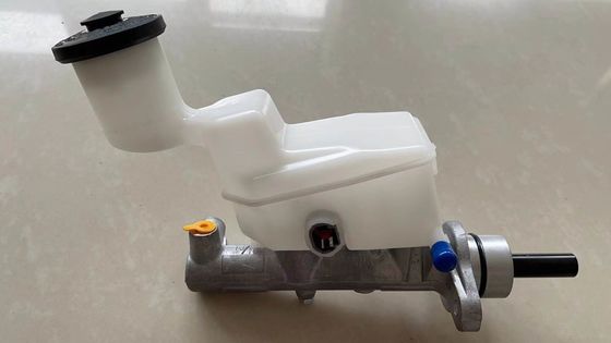 47201-33430 シリンダーサブアッシーブレーキマスターアオンOEM FITS TOYOTA 4720133430 47201-33430 ブレーキマスターシリンダー FITS TOYOTA キャムリー ACV30 2AZFE 2002- KDH オートパーツ