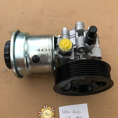 44310-0K030ポンプ アッセンブリのベーンFortuner KUN5 Hilux TGN36L